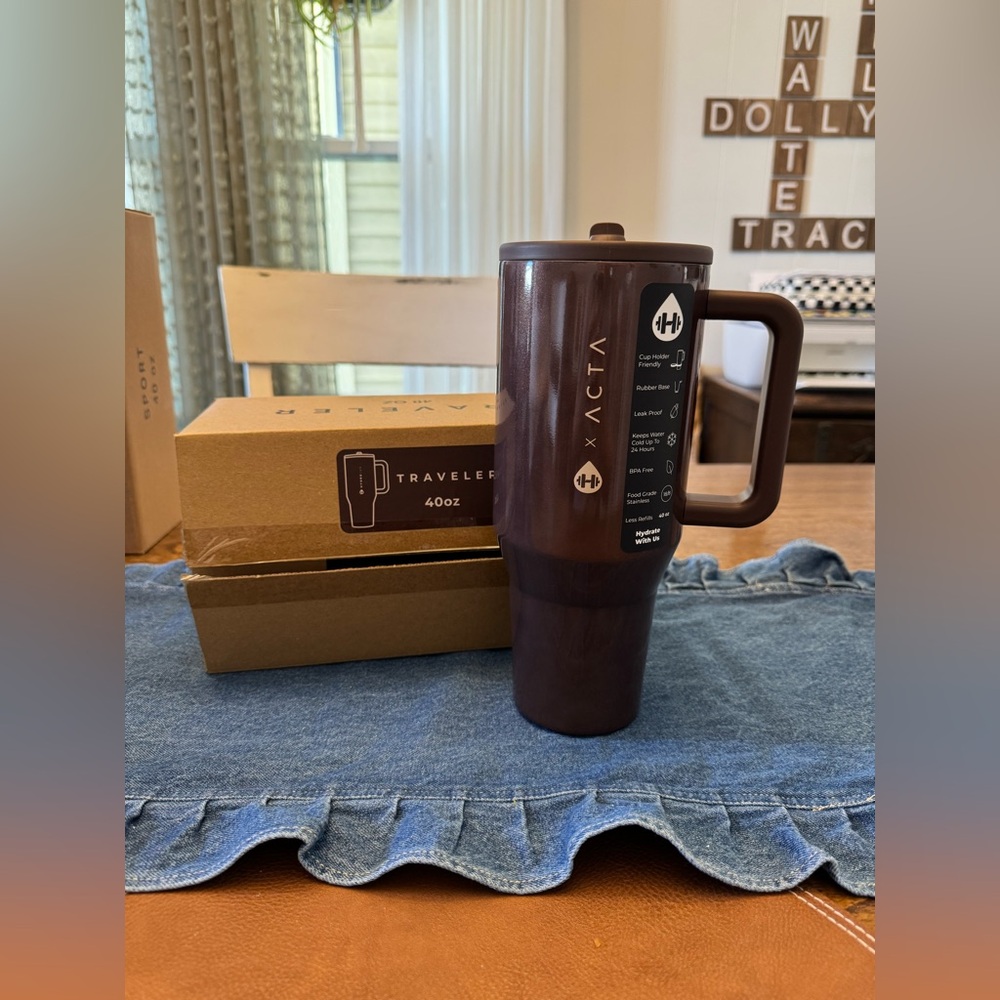 HydroJug x ACTA 40oz Chocolate Glaze Traveler